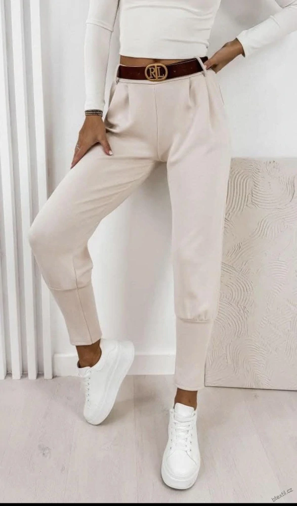 Dámské kalhoty s páskem 